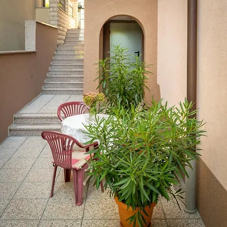 Vanessa Apartament *